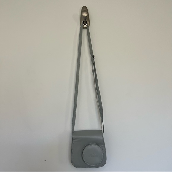 Light Blue Polaroid Mini 8 Case Cover With Adjustable Strap - Picture 1 of 4